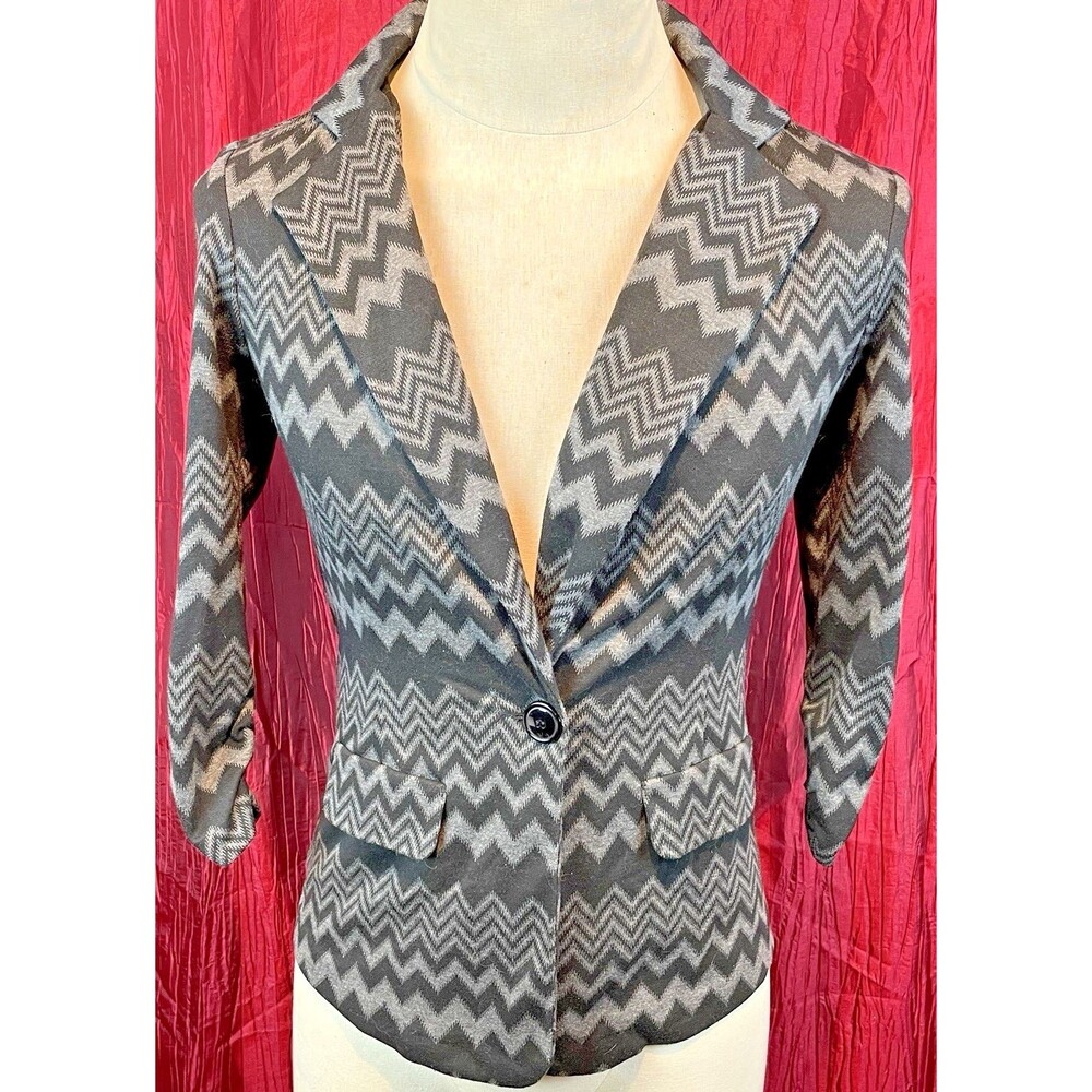SOHO Apparel LTD Lined Blazer Jacket Black/Gray Chevrons Single Button sz Med